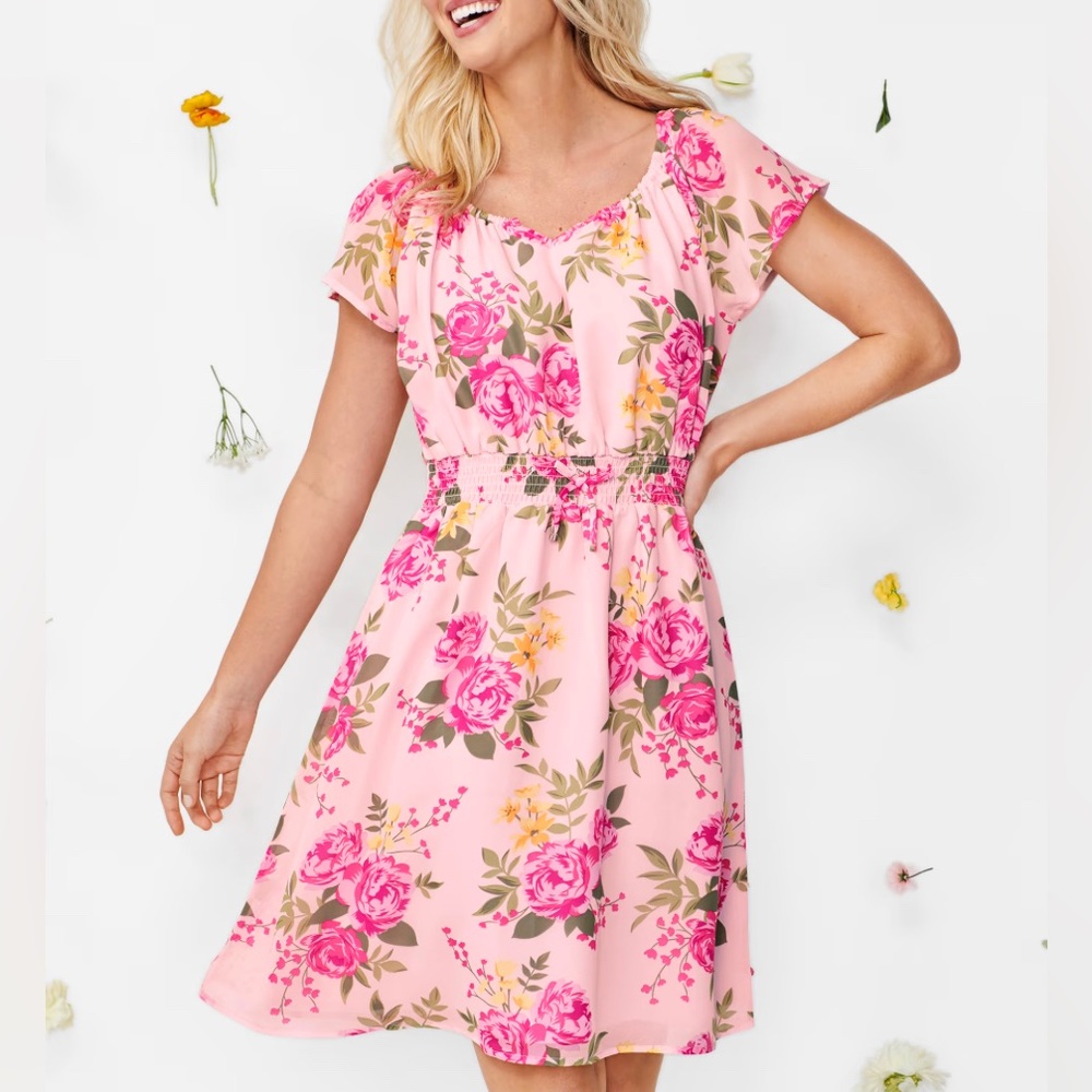 Womens Mommy And Me Floral Smocked Dress